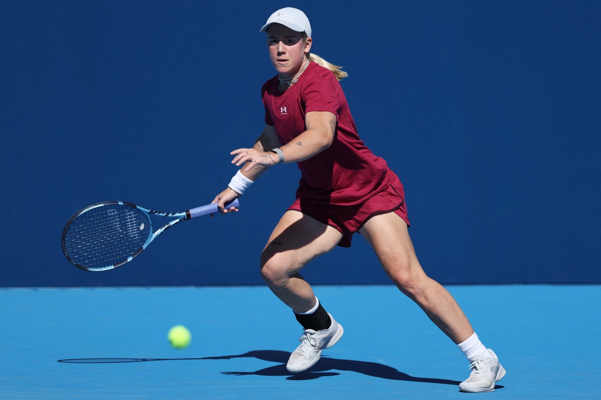 Sonay Kartal upsets Belinda Bencic as promising return from injury continues