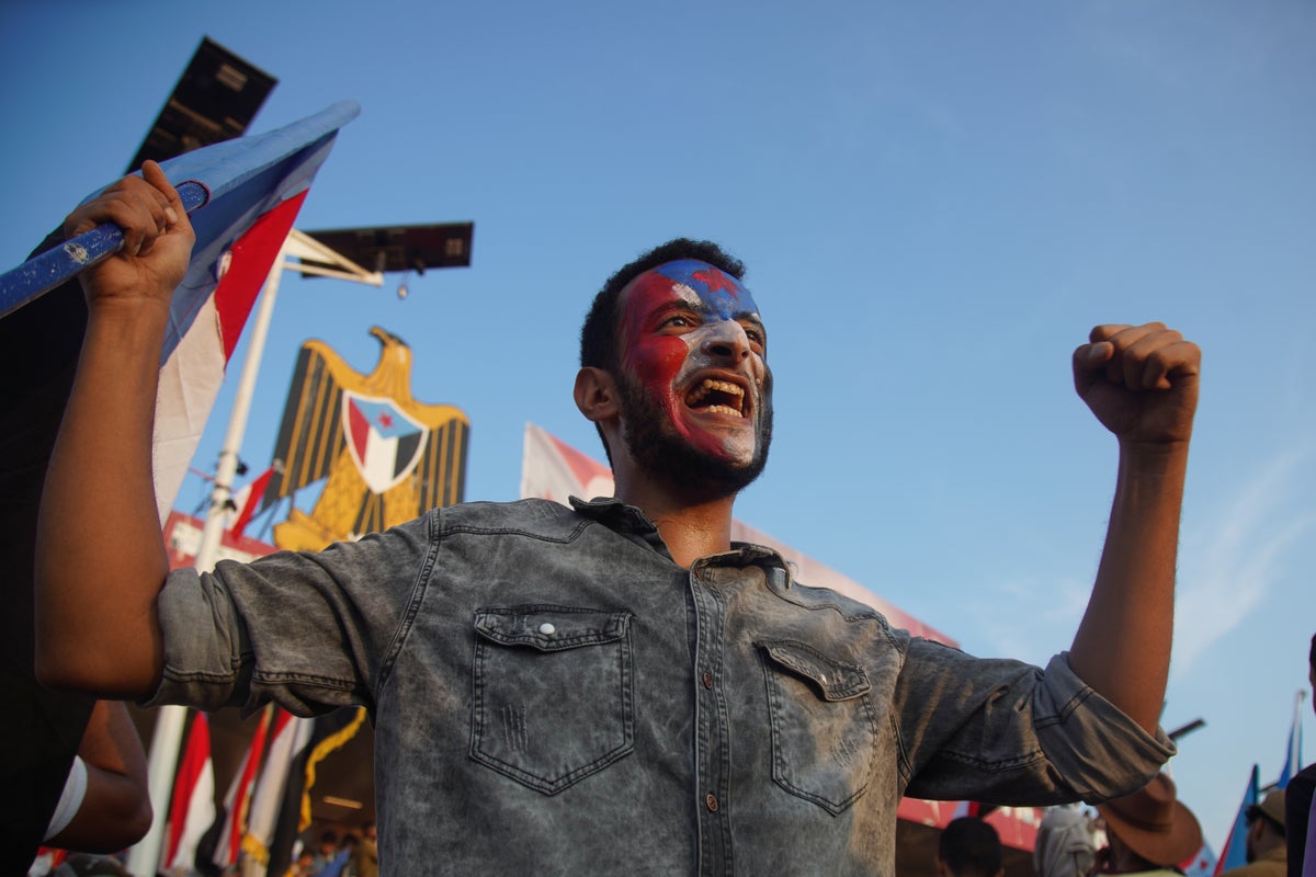 Yemen's Houthis look to build ballistic missiles with more Chinese supplies, report says