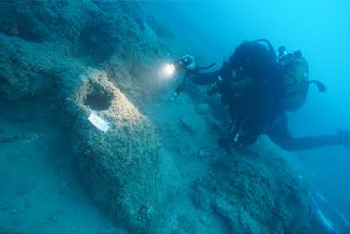 World’s oldest shipwreck discovered off coast of Turkey
