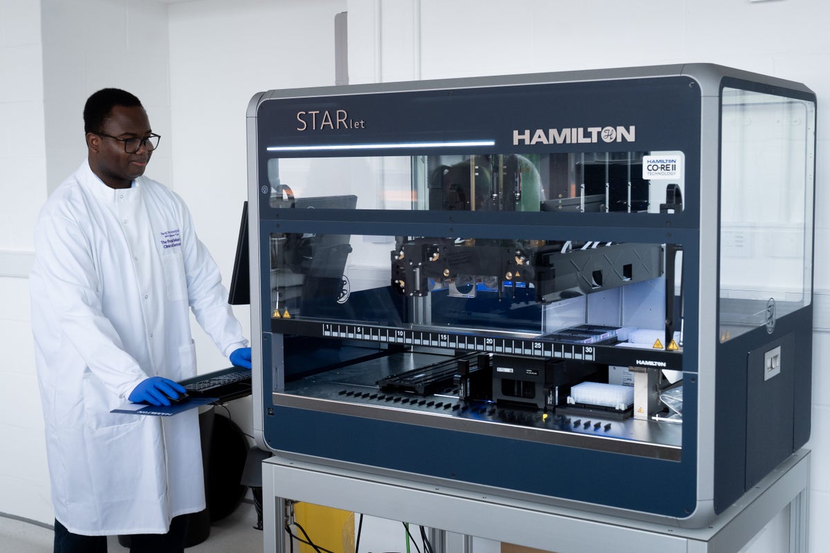 World-leading NHS genomics lab launches to improve care for cancer patients