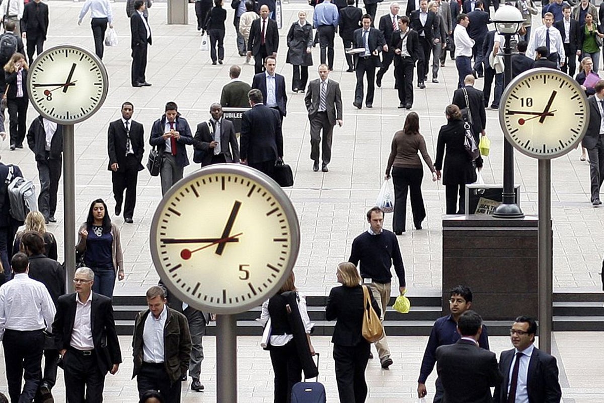 Timekeepers vote to scrap leap second system