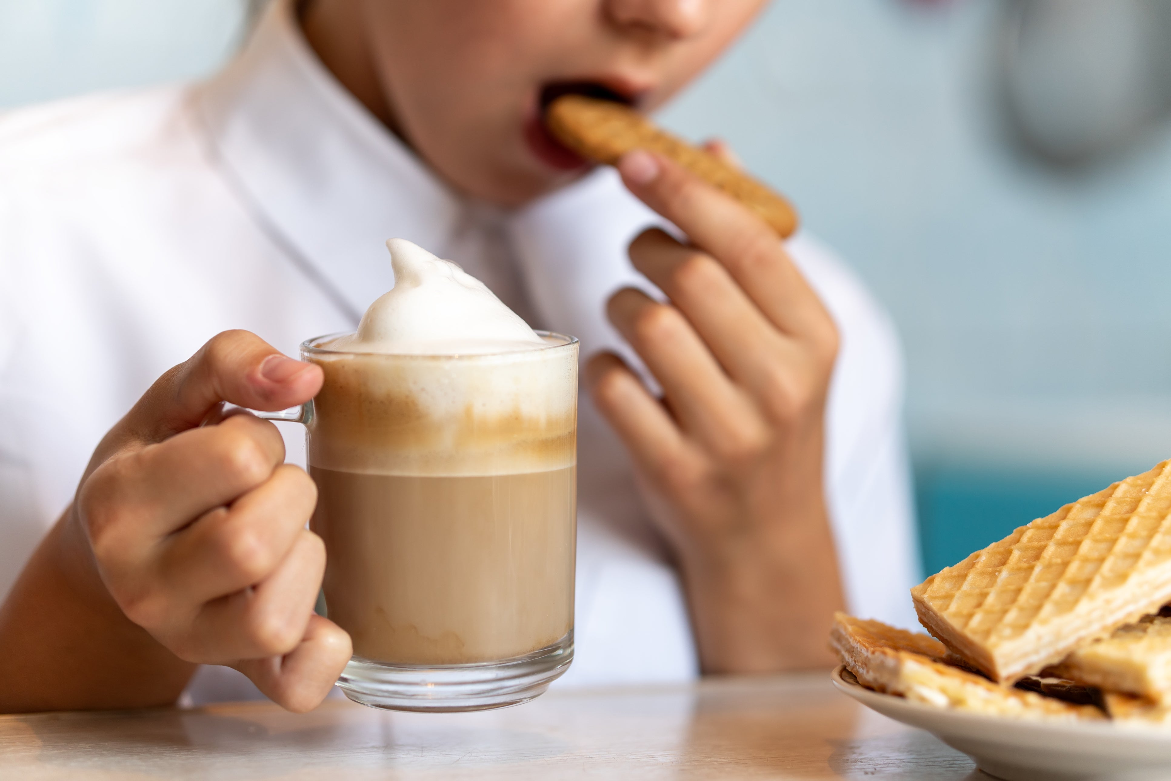 Children's Caffeine Habits Linked to Brain Differences and Shorter Sleep