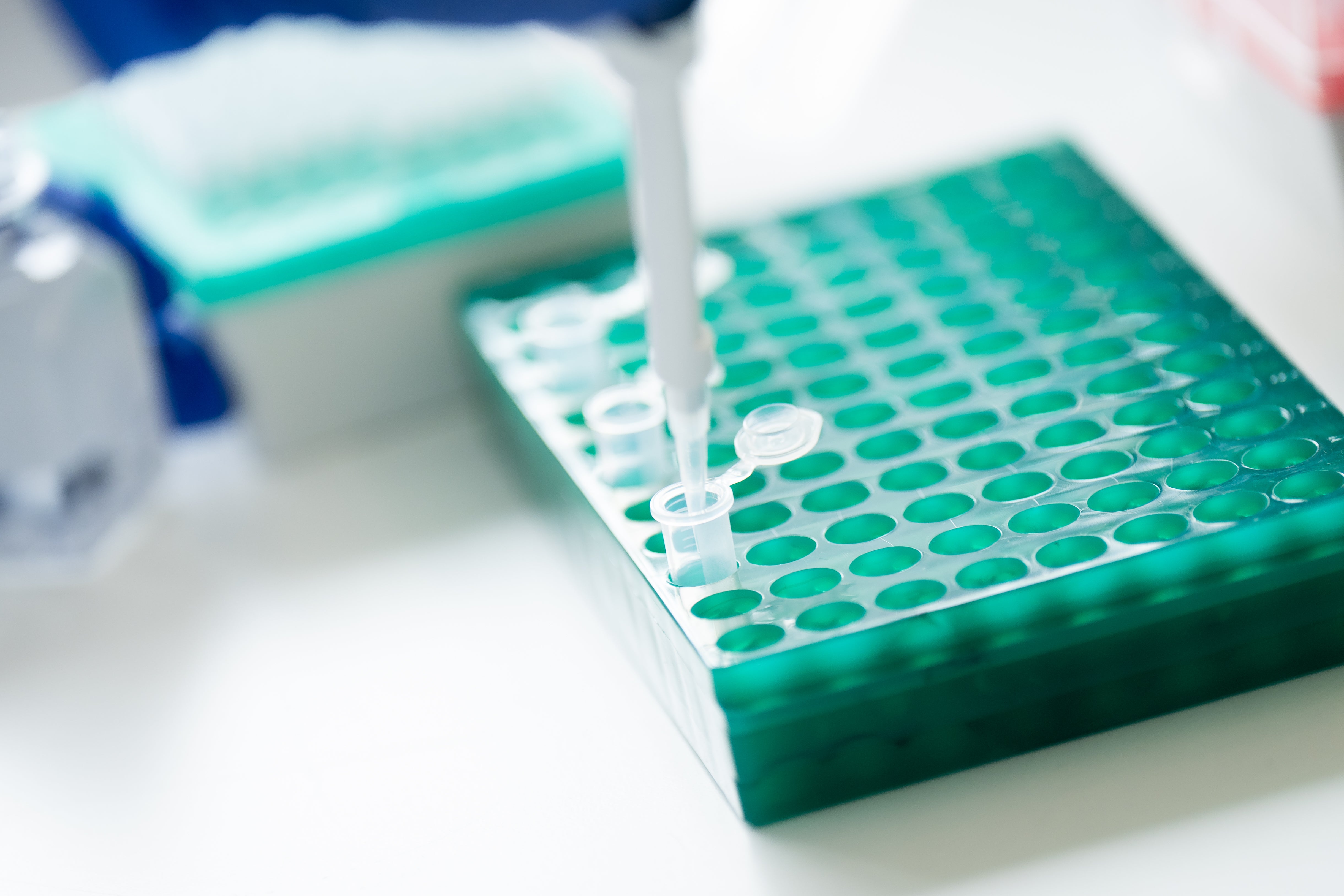 UK launches world first cancer lab for personalised patient treatment