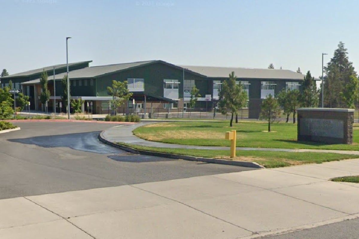‘Multiple victims’ after gunman opens fire at Oregon elementary school: Shooter dead