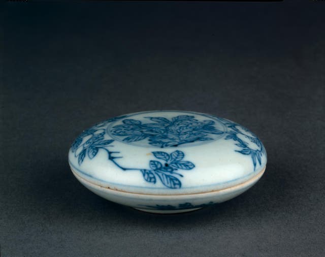 The bowl and box (in picture) belonged to the Sir Percival David Foundation of Chinese Art, established in 1952 by British businessman and collector Sir Percival David