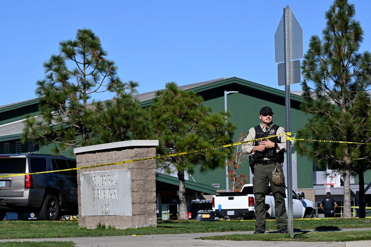 Shooter, 16, kills 3 students and a teacher in Oregon elementary school rampage before armed bystander stops him