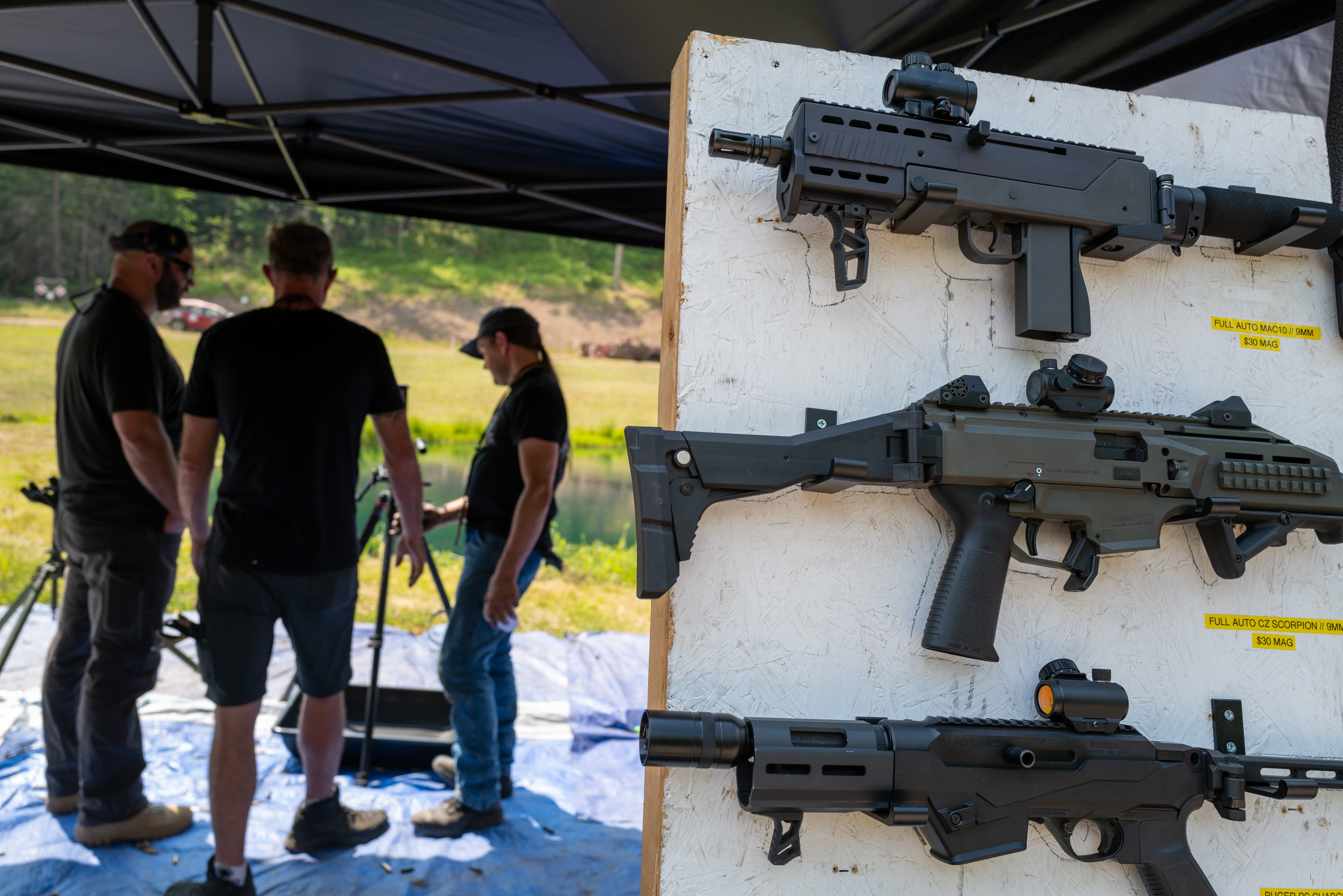 In the first six months of 2026, American gun dealers and individuals sold approximately 7.7 million guns (file)