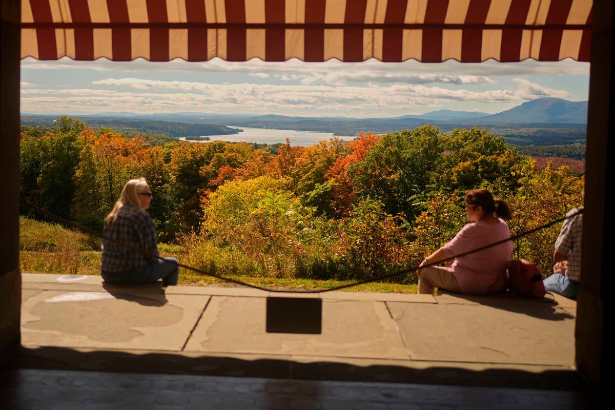 New England's having an 'elite' year, but there's fall foliage elsewhere, too