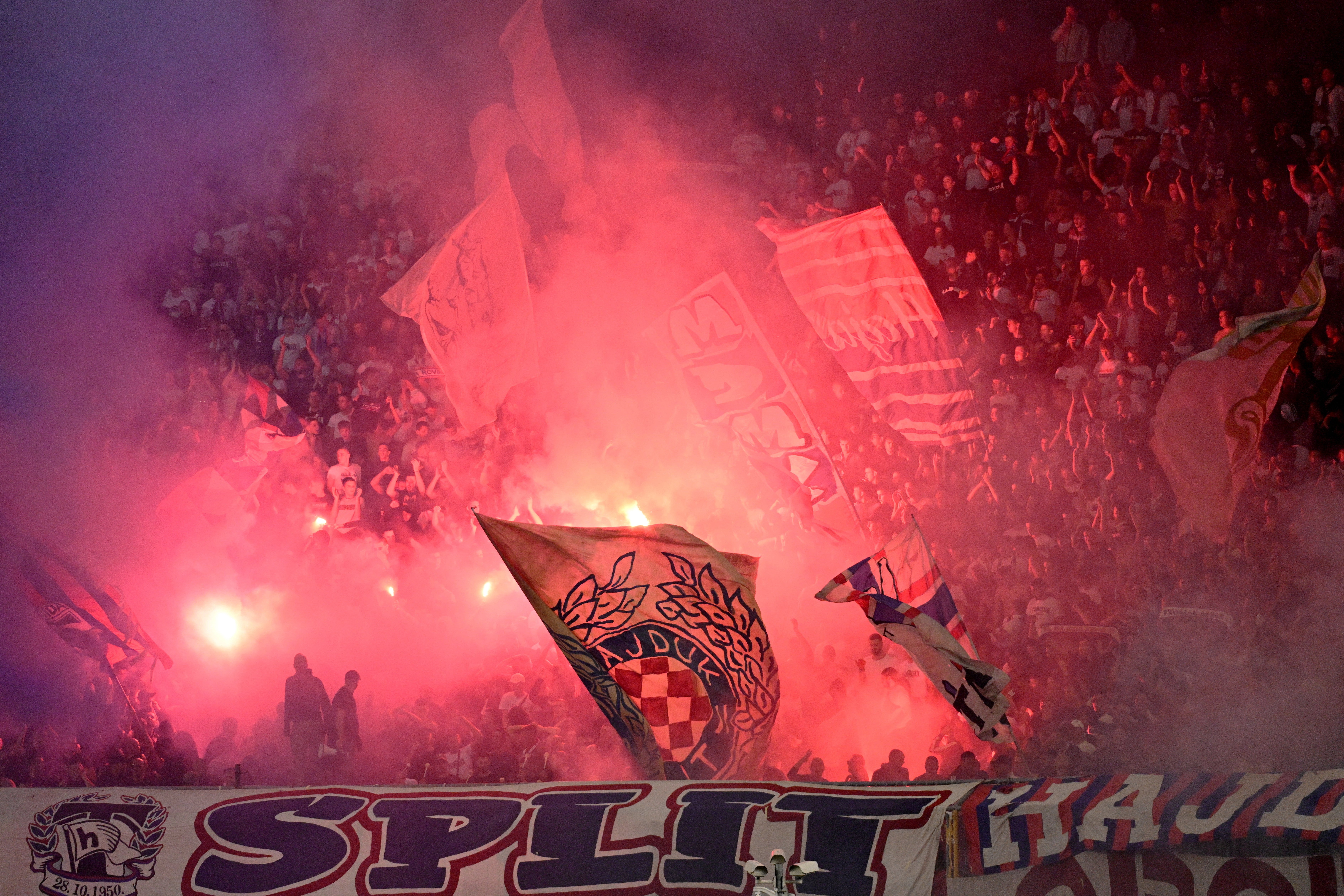 Croatia_Hooligans_Soccer_88825.jpg?quality=75&height=166&fit=bounds&format=pjpg&crop=16%3A9%2Coffset-y0.5&auto=webp
