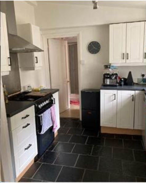 Cottage Grove Kitchen