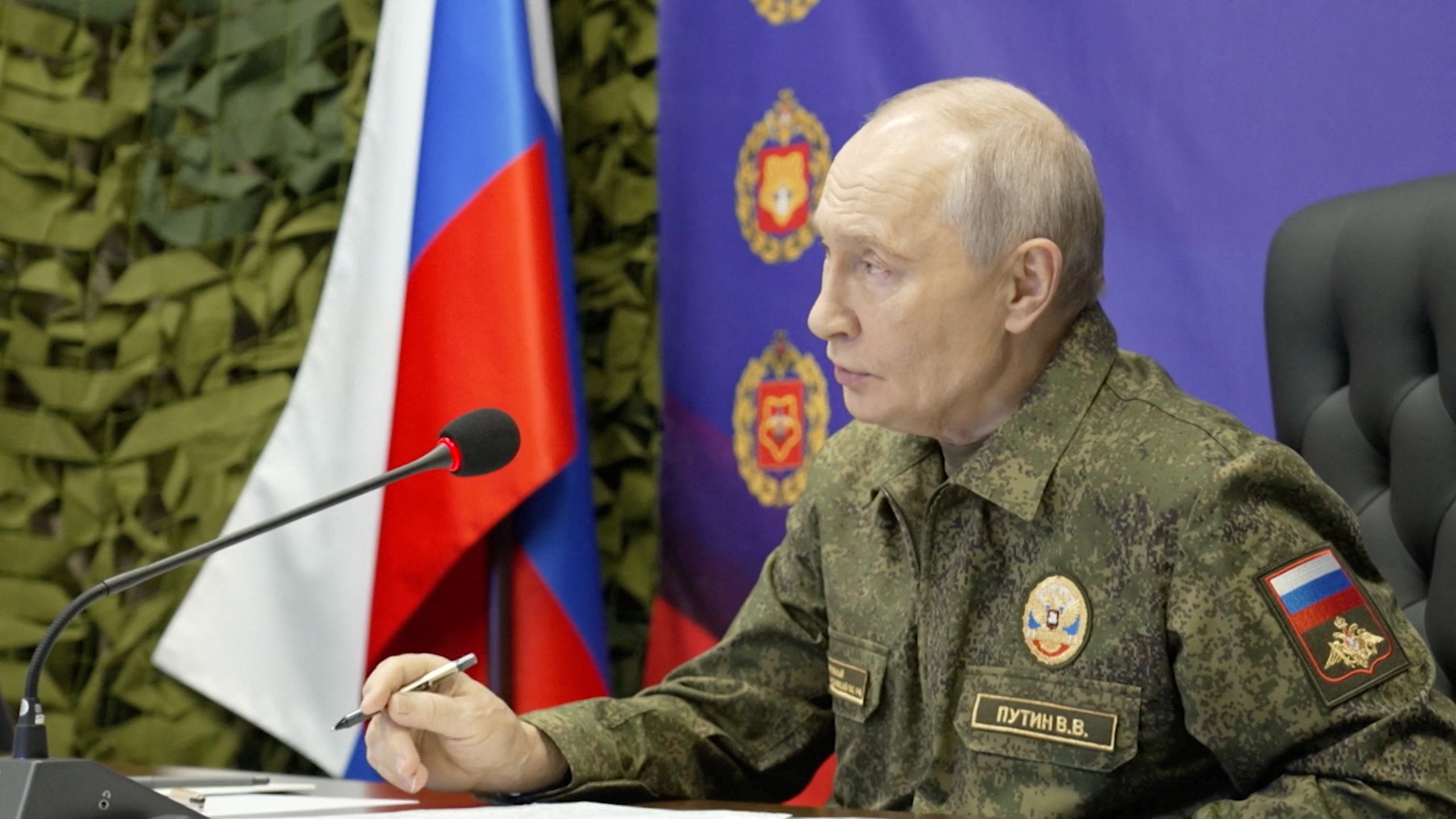 Former security chief warns UK public of deadly Russian threat amid ...
