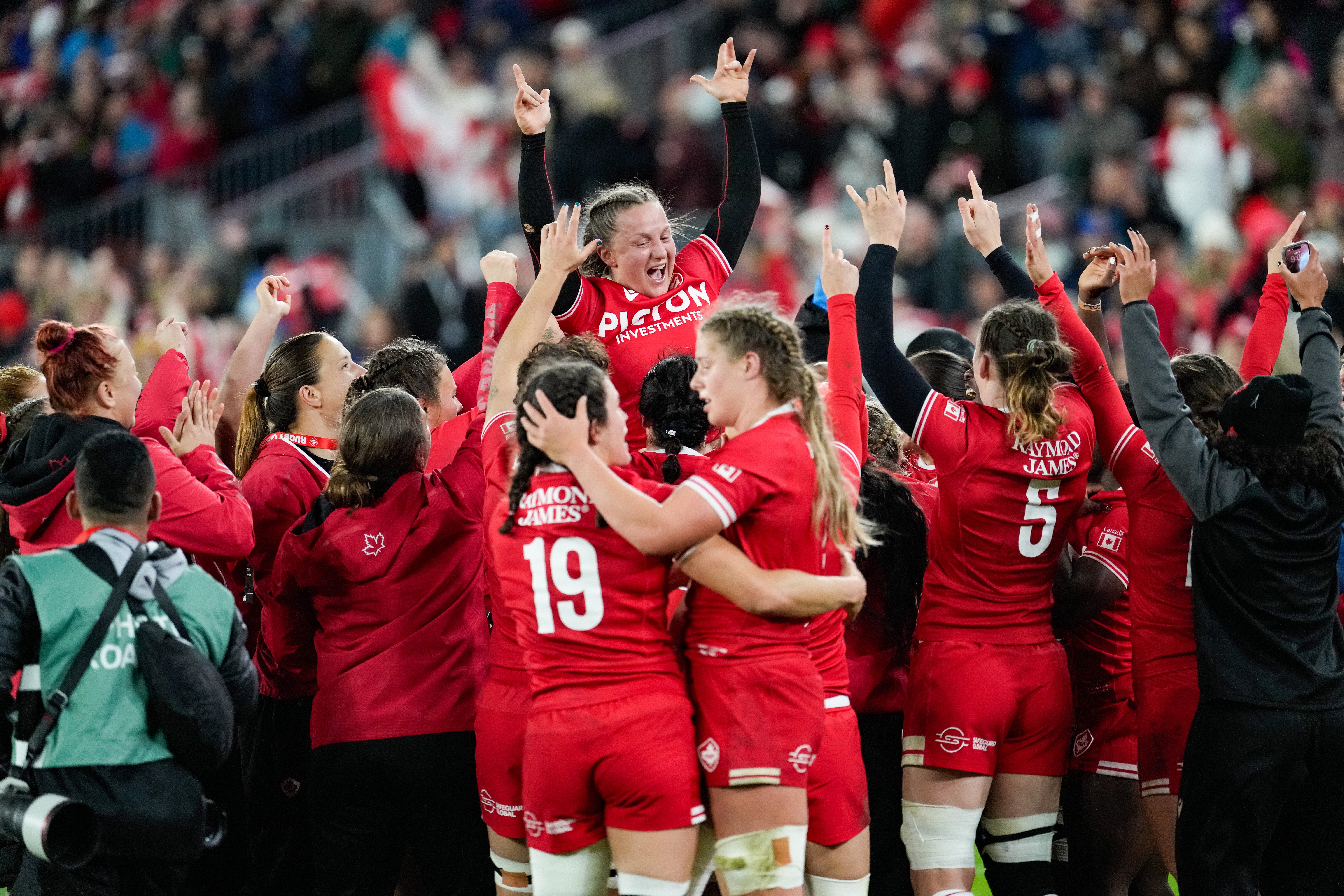 Canada end England's 41-match unbeaten streak with first defeat in four years
