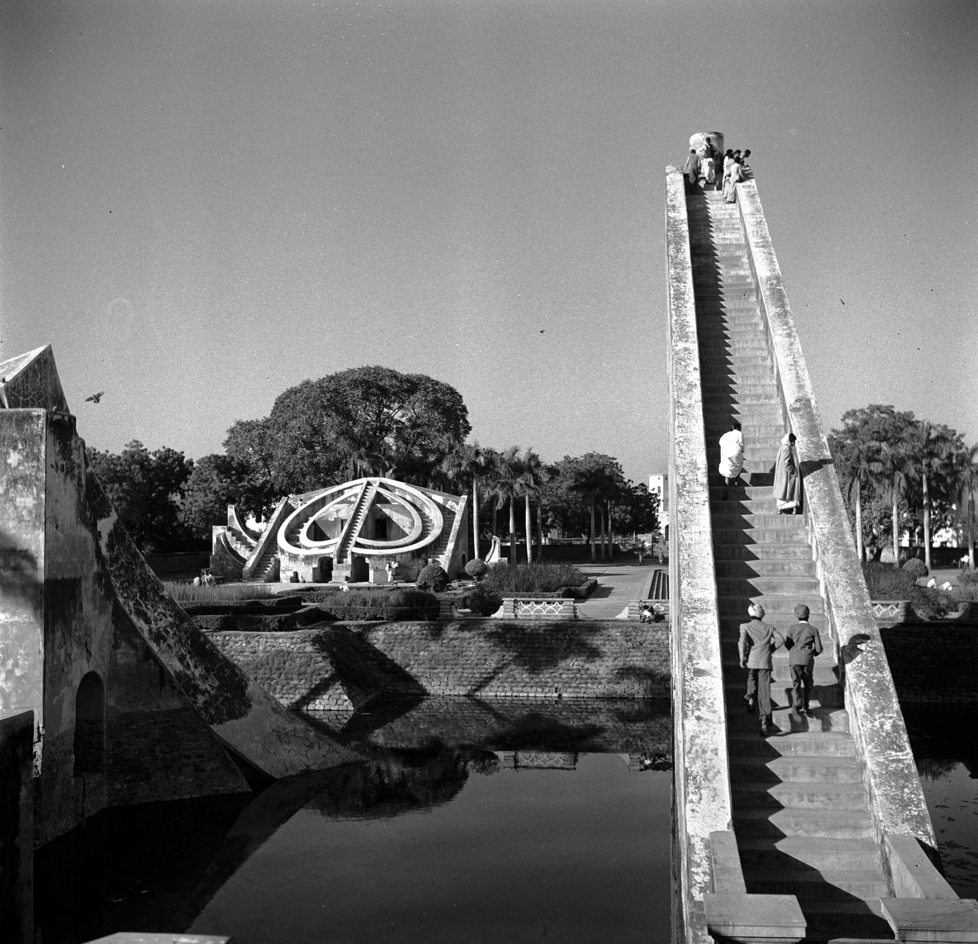 Post image 7