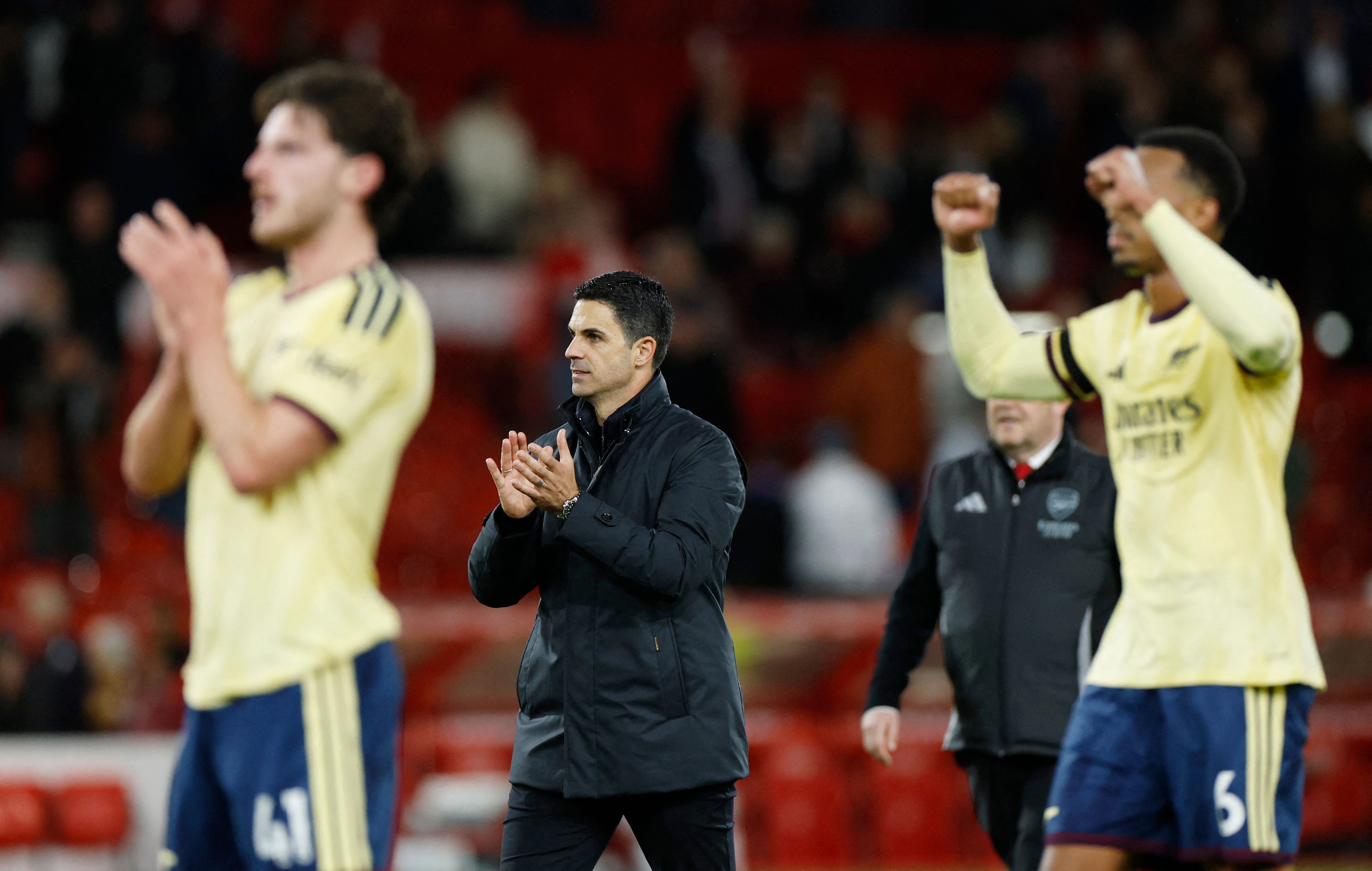 Mikel Arteta applauds the Arsenal fans at full-time