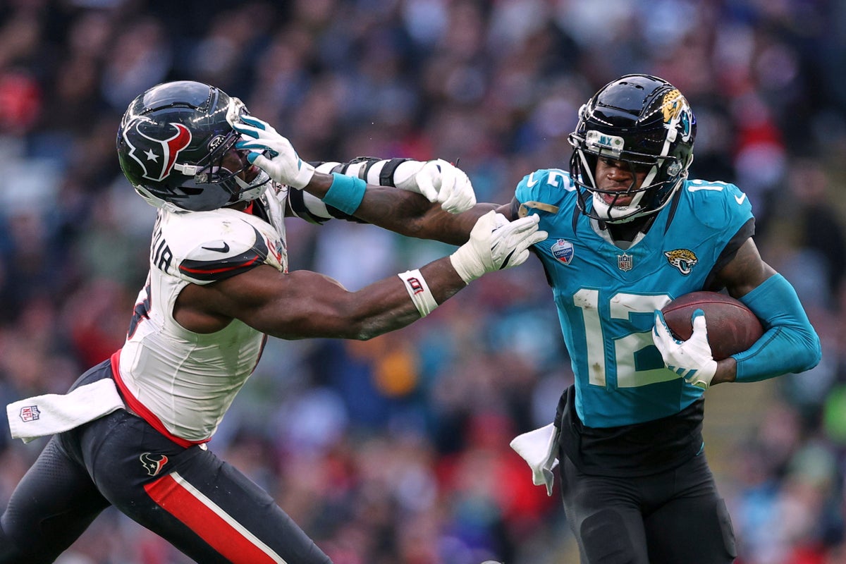Photos of NFL Week 6: Texans face Jaguars in London as Cowboys visit Packers