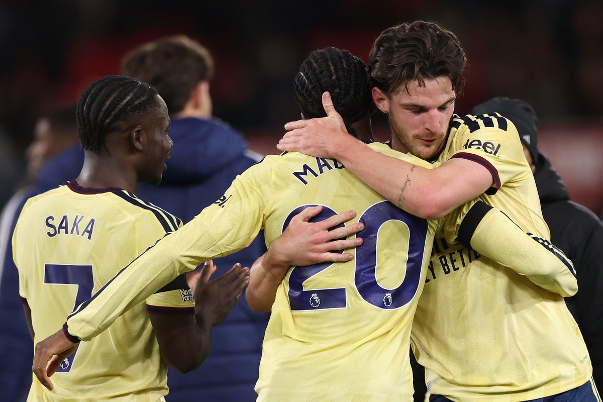 Arsenal beat Forest in dull display to stay unbeaten