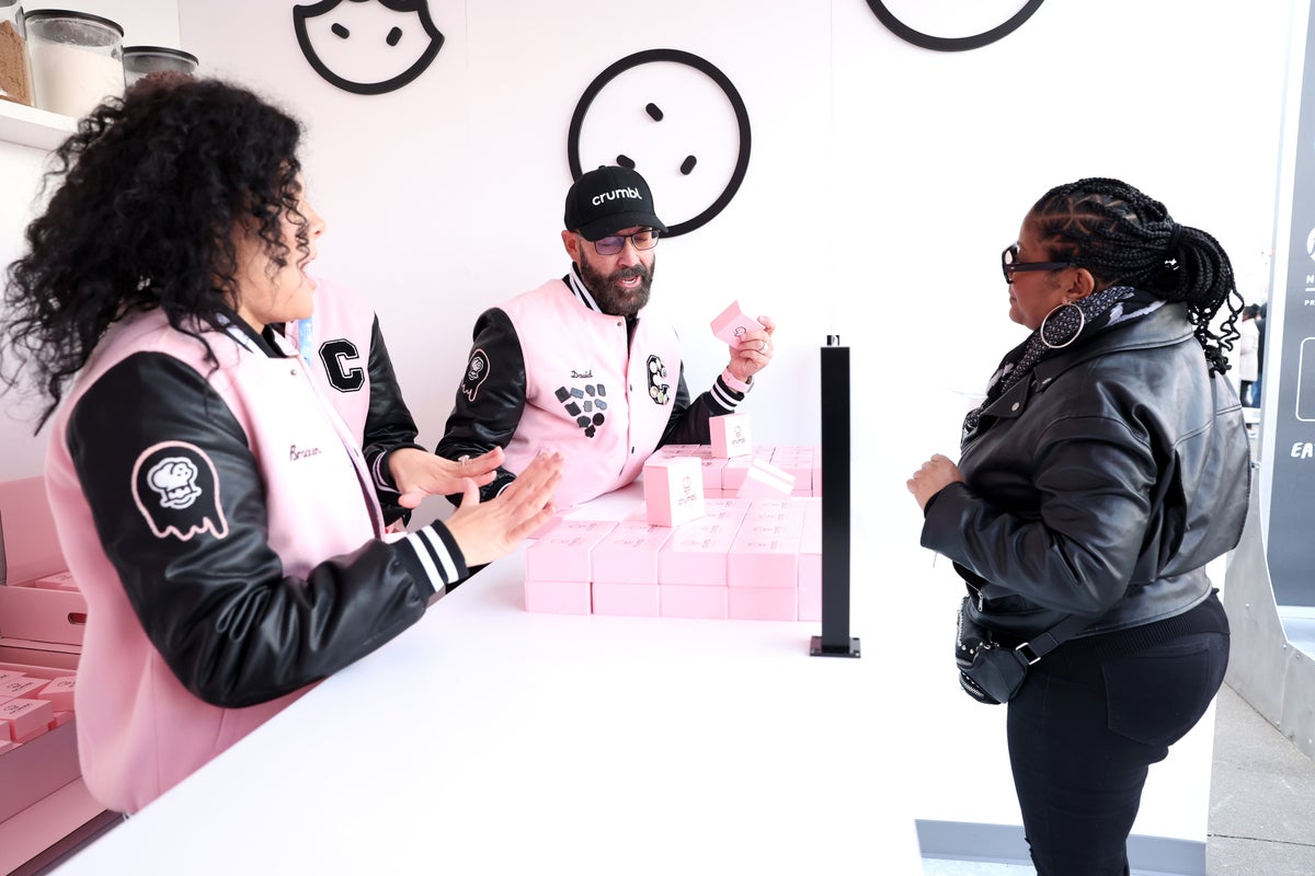 International cookie chain closes at least 60 stores this year