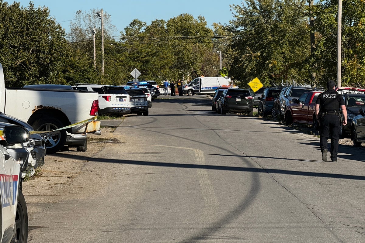 Shooting near Ohio mosque leaves 1 dead but was not connected to the building, police say