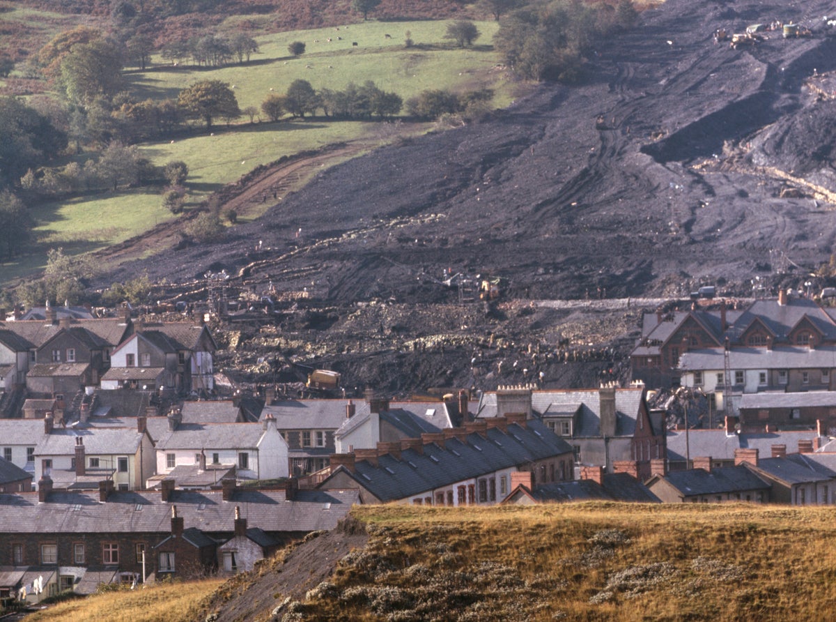 20 pictures that show the devastation caused 60 years ago by the Aberfan Disaster