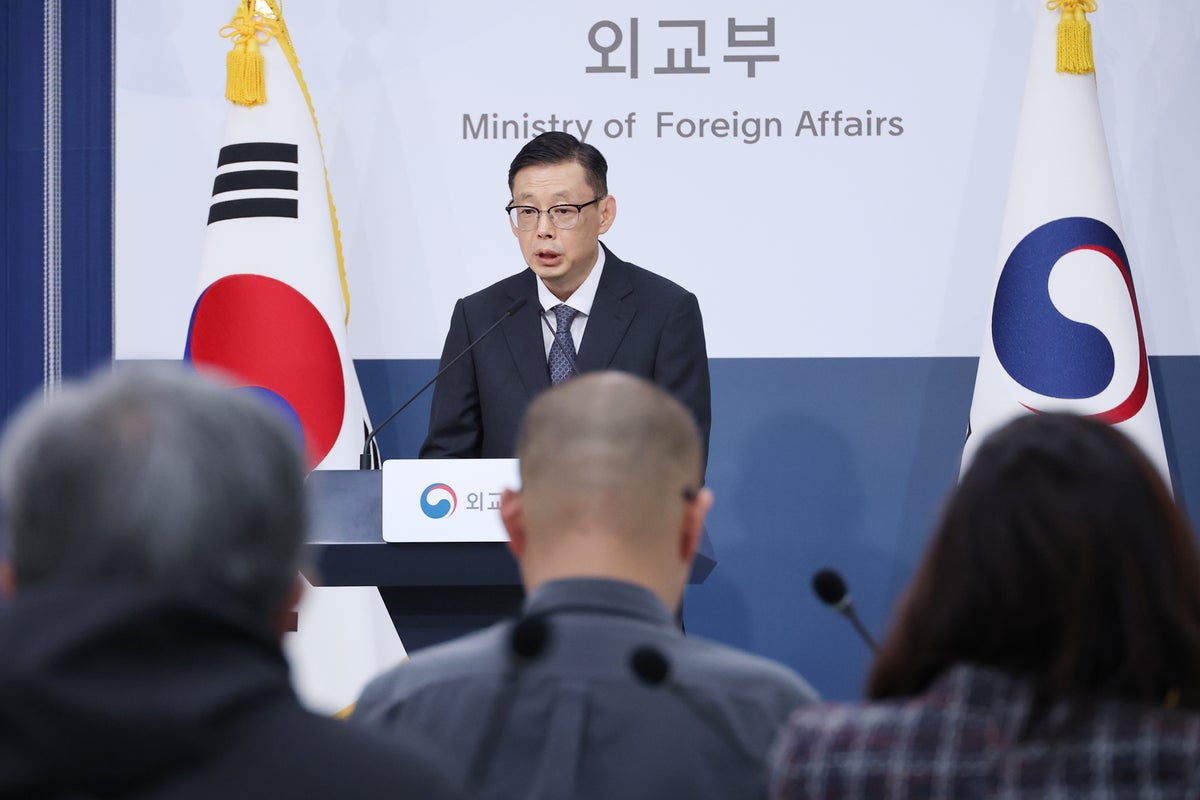 South Korea to withdraw some Kyiv embassy staff as row over POW transfer deepens