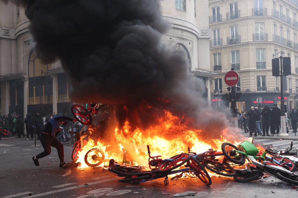NFL confirms Saints vs Steelers Paris game will go ahead amid violent unrest