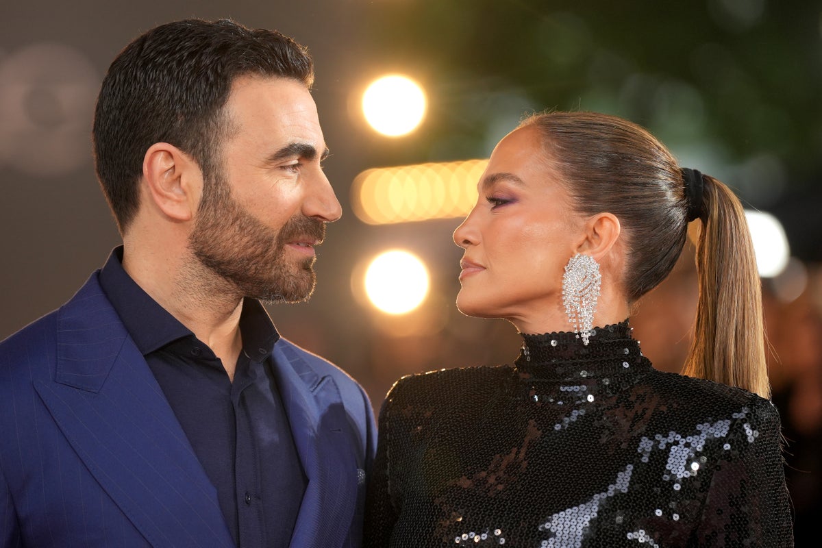 Jennifer Lopez reportedly ‘casually dating’ Ted Lasso actor Brett Goldstein