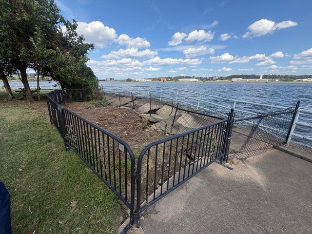 The president also posted a photo depicting a fenced-off area along the Potomac River