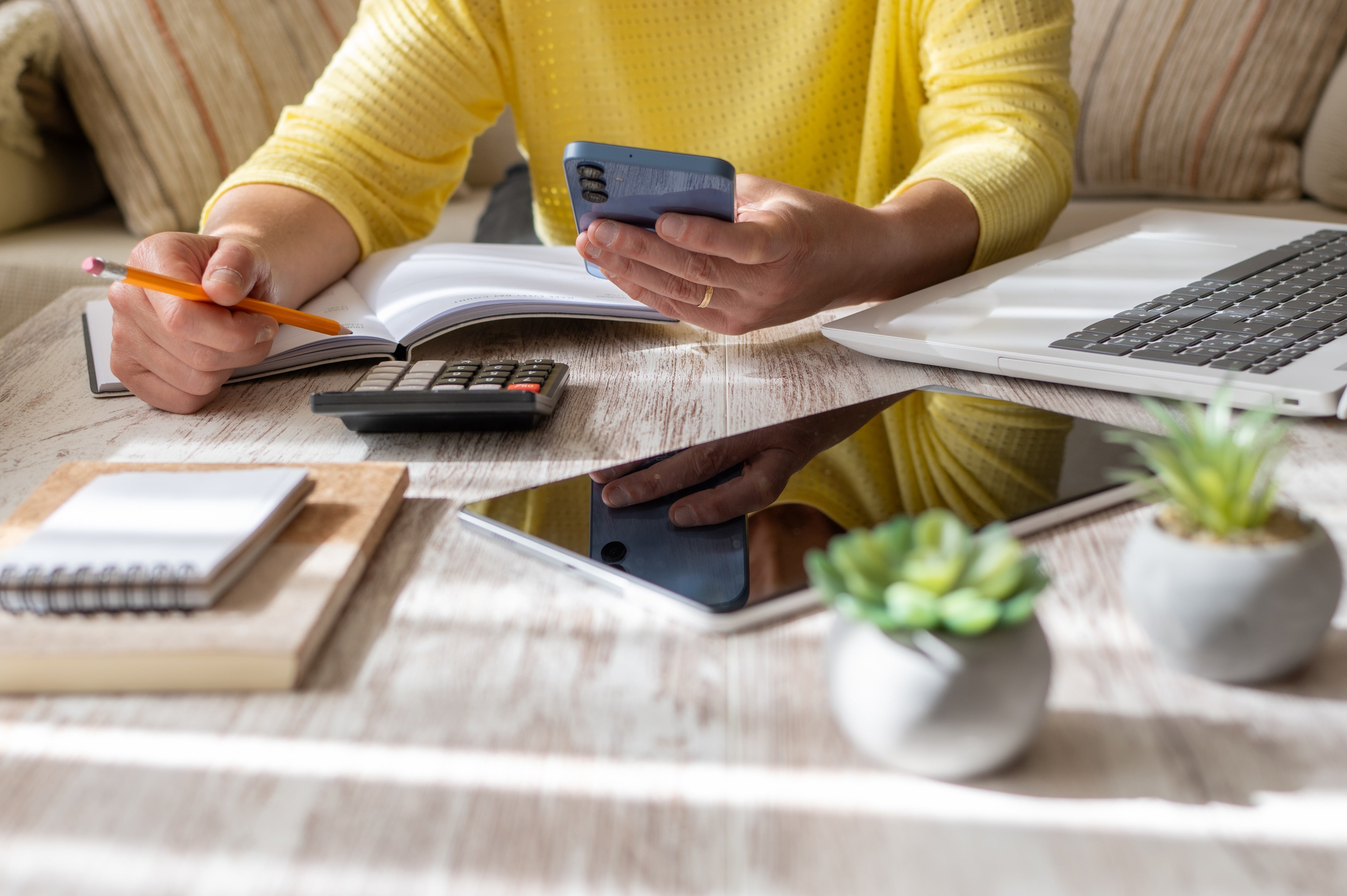 independent.co.uk - Christine Benz - Personal finance pro reveals three 'wrong' money decisions that don't worry her