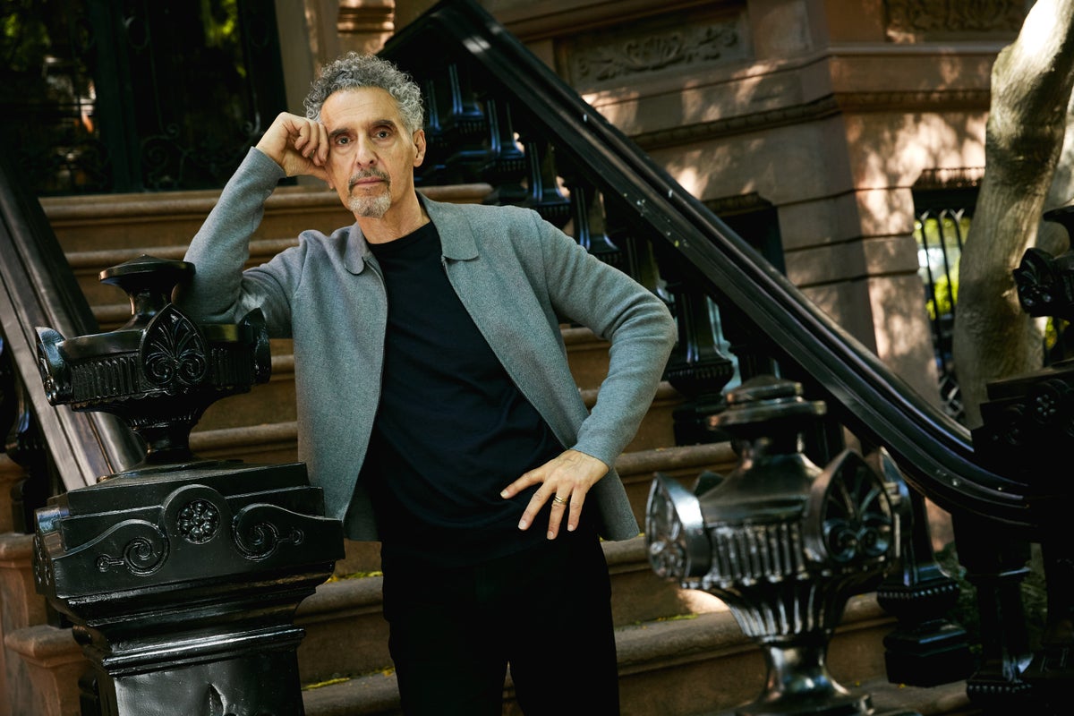 John Turturro, thief of New York characters, adds a capstone in 'The Last Pickpocket in New York'