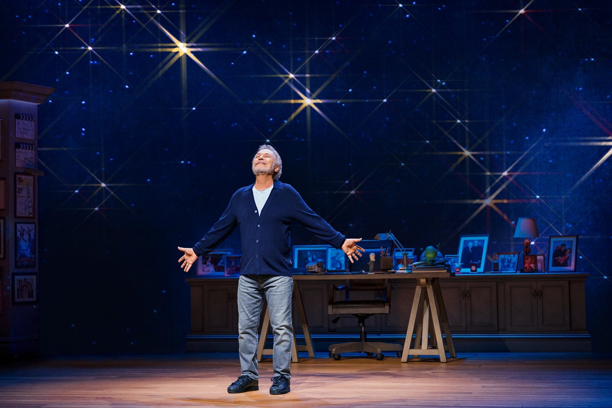 Billy Crystal’s one-man Broadway show “860” revisits personal loss and career milestones