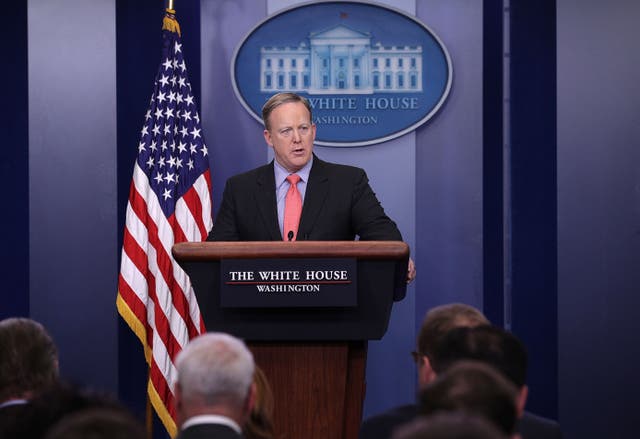 Sean Spicer, Donald Trump’s first press secretary and the only one who was a man, has warned the president to stop focusing on looks when he picks someone to replace Katie Zacharia, who only lasted five days behind the podium