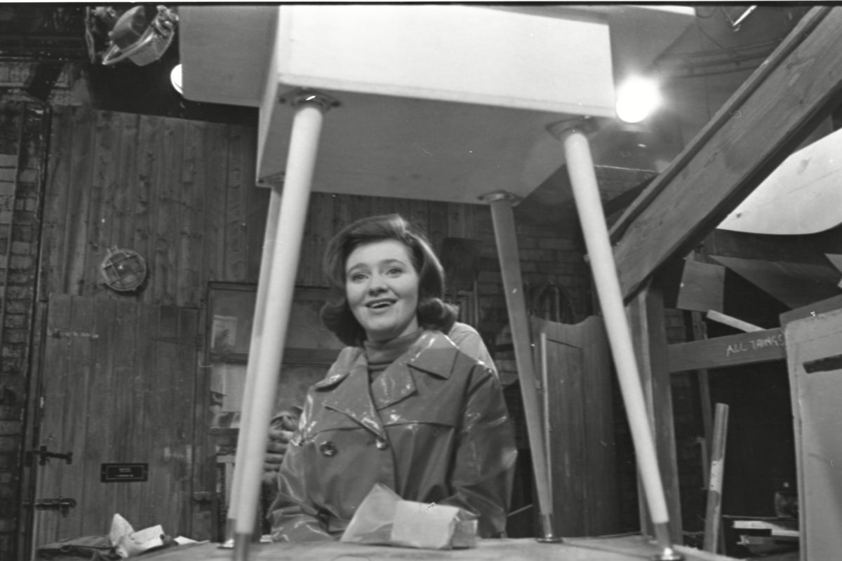 Coronation Street actress Eileen Mayers dies aged 94