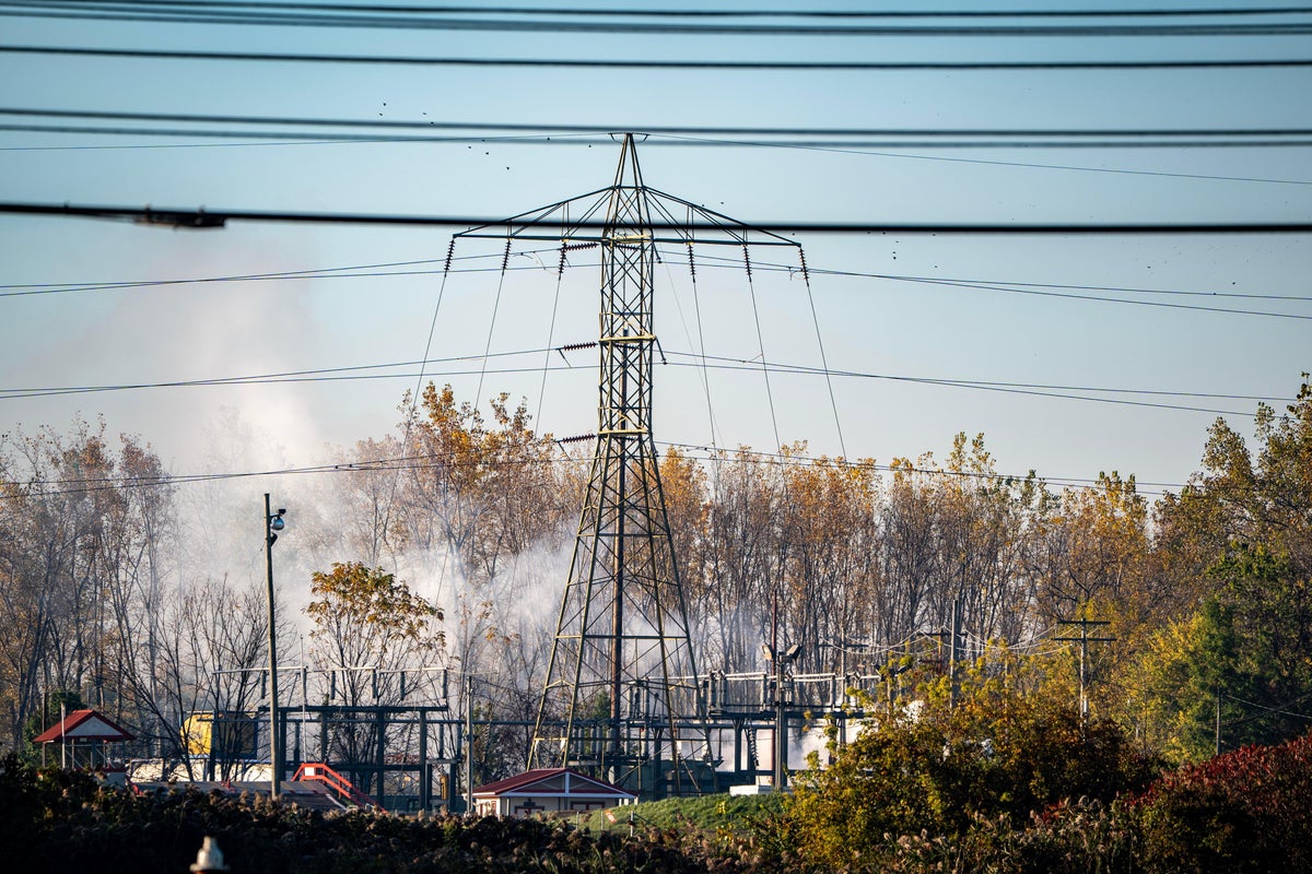 Toledo, Ohio, mayor says employee error caused chemical leak, lifts remaining evacuation orders