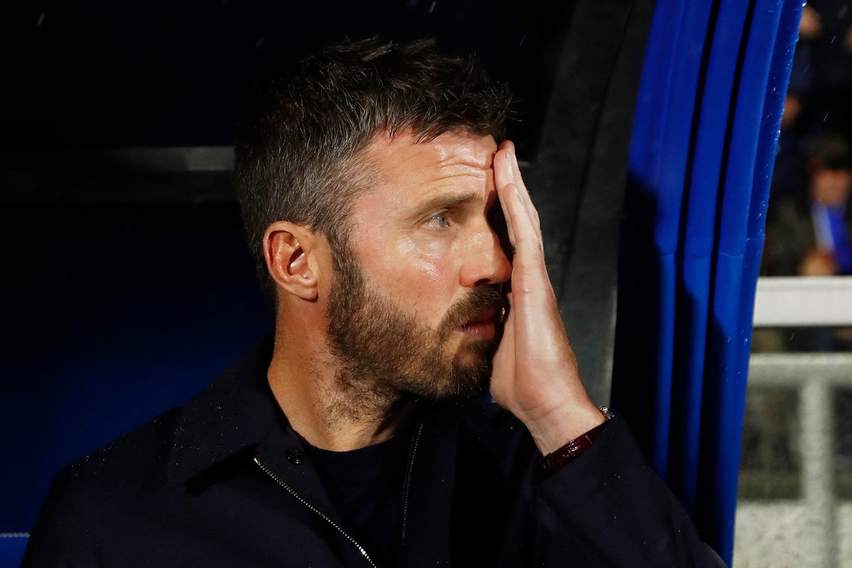 Como v Man United LIVE: Carrick under more pressure as United trail in Champions League