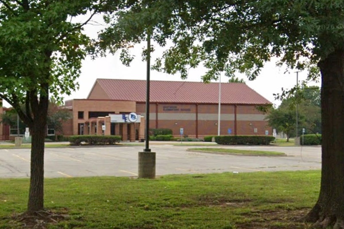 Nearly 100 kids, staff at Kansas elementary school come down with ...