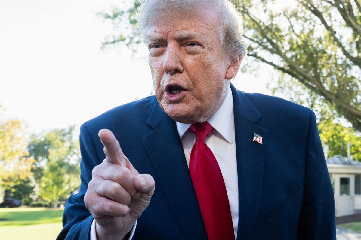 Trump calls media members ‘dummies’ and ‘stupid’ a day after his Oval Office tirade