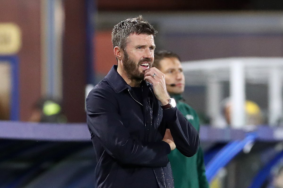 ‘Angry’ Michael Carrick responds to questions on Man Utd future after Como calamity