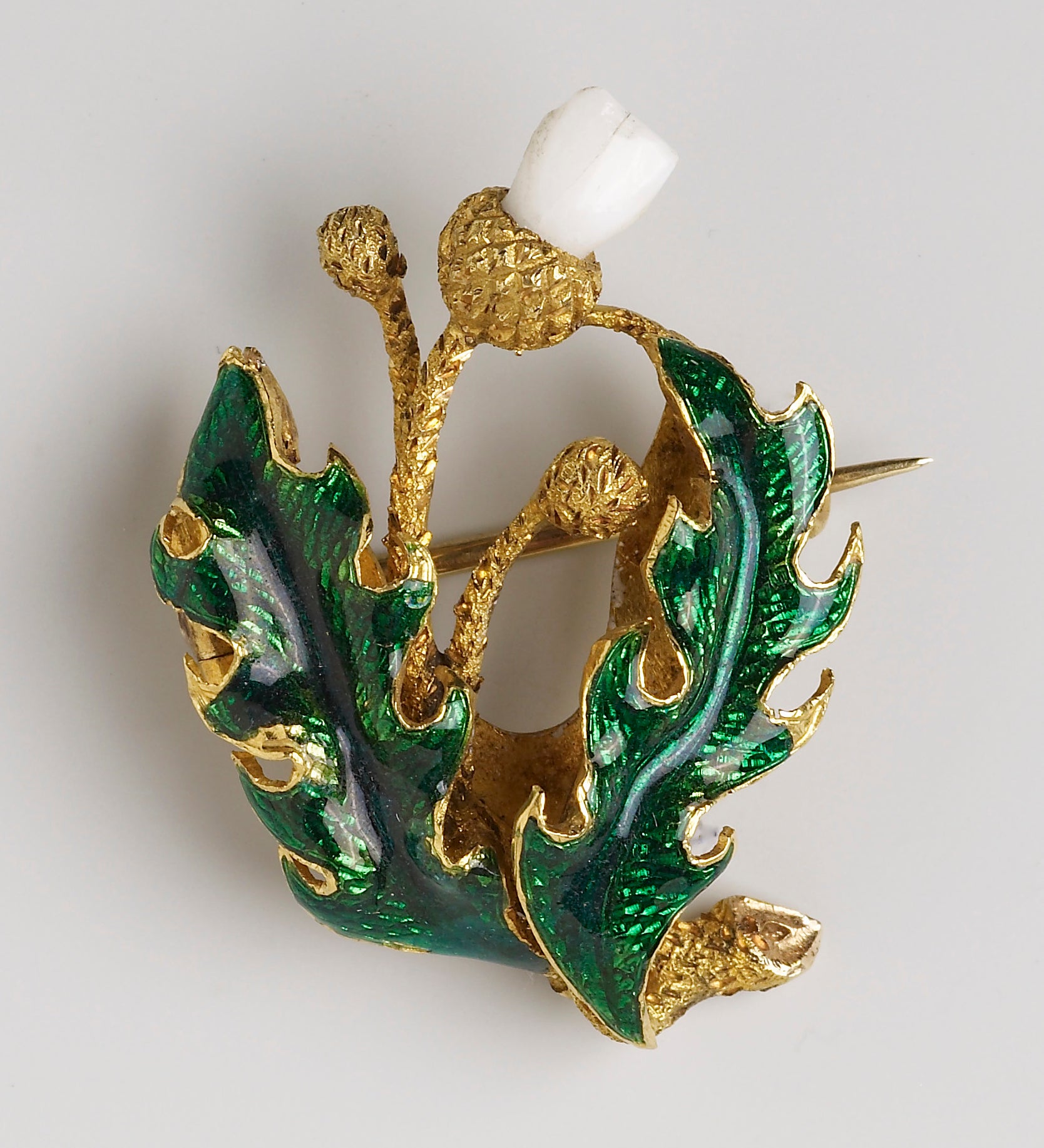 A brooch, from 1847, set with the first milk tooth of Queen Victoria and Prince Albert’s eldest child, Princess Victoria