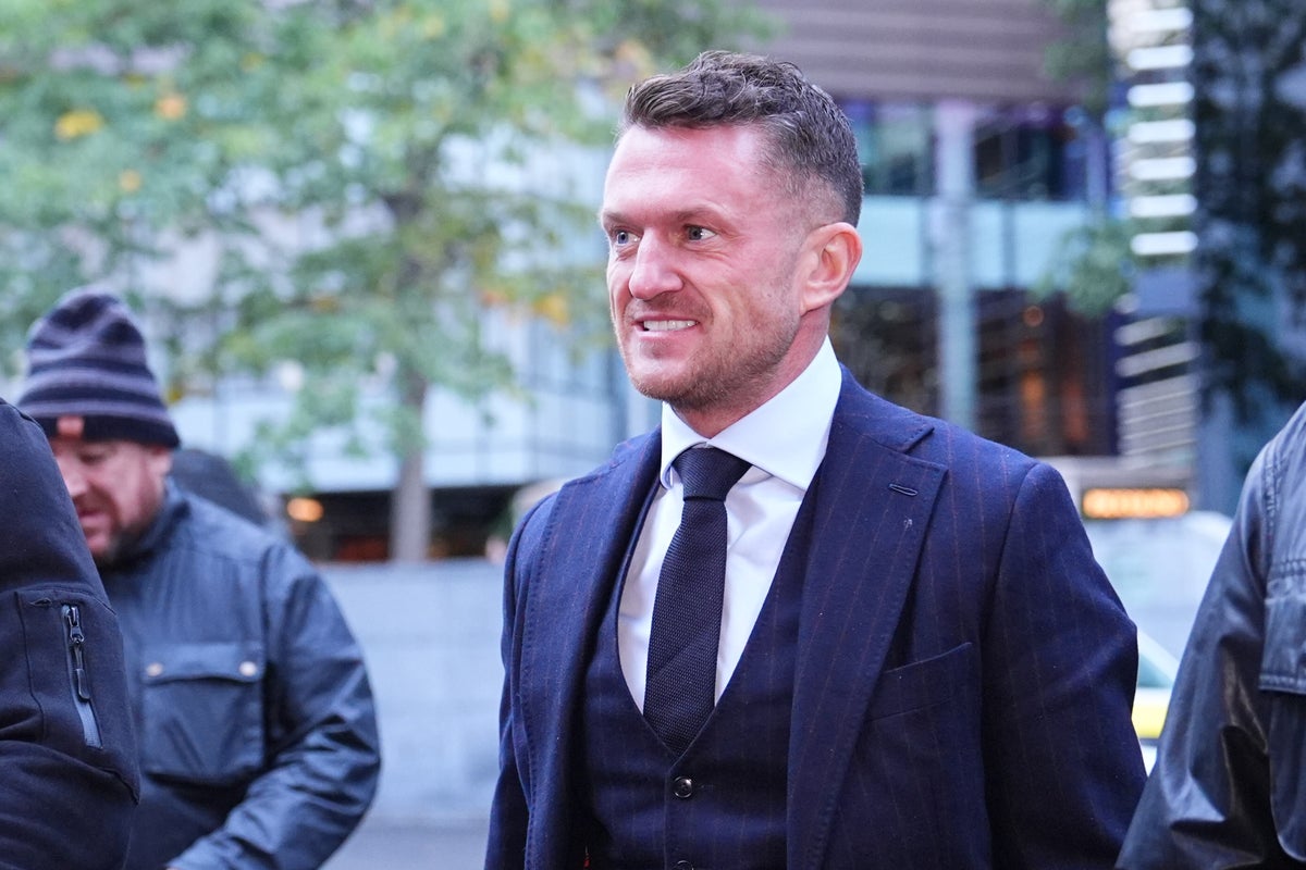 Tommy Robinson cries in court when asked how his family were affected by Daily Mail article
