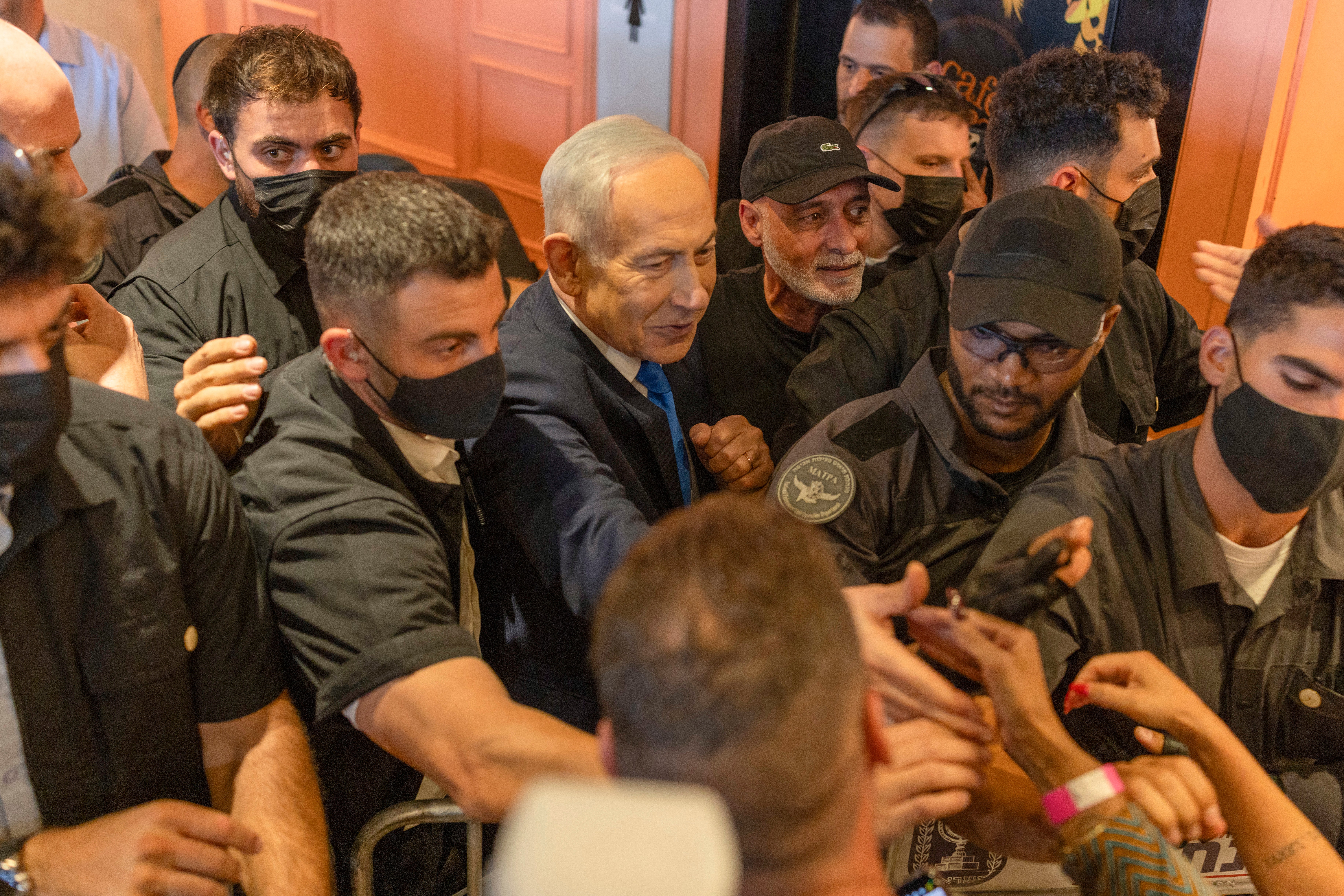 Netanyahu with supporters during a Likud Party meet-and-greet