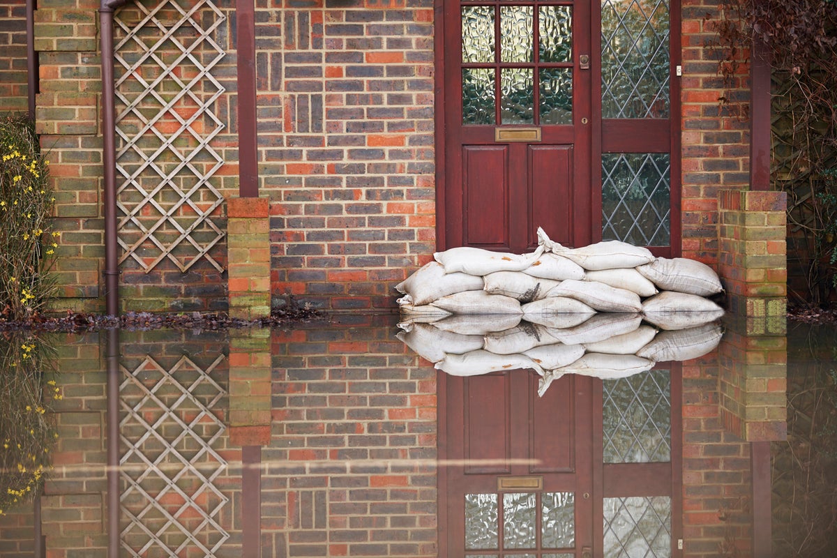 UK households urged to prepare for emergencies and attacks in new government guidance UK households urged to prepare for emergencies and attacks in new government guidance