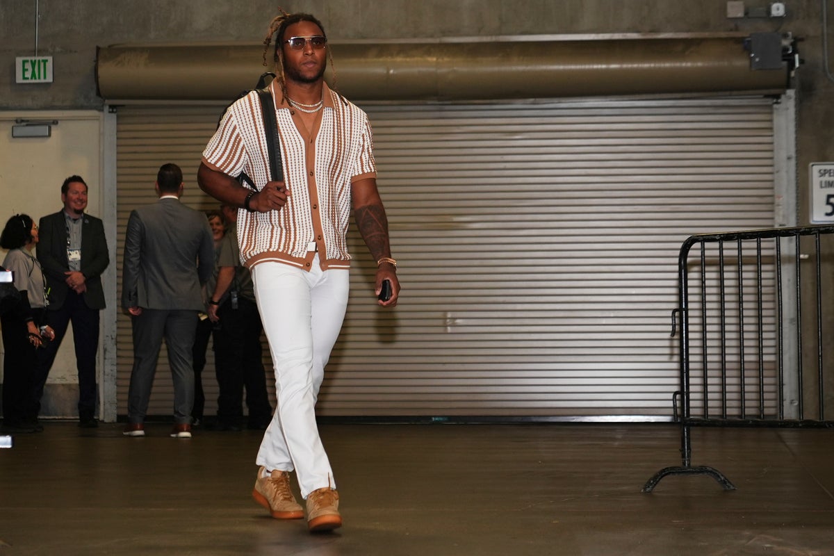 Fashion forward: Eyes on tunnel 'fits' when Saints and Steelers dress to impress for Paris game