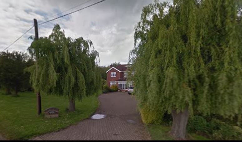 The detached cottage in the Lincolnshire countryside