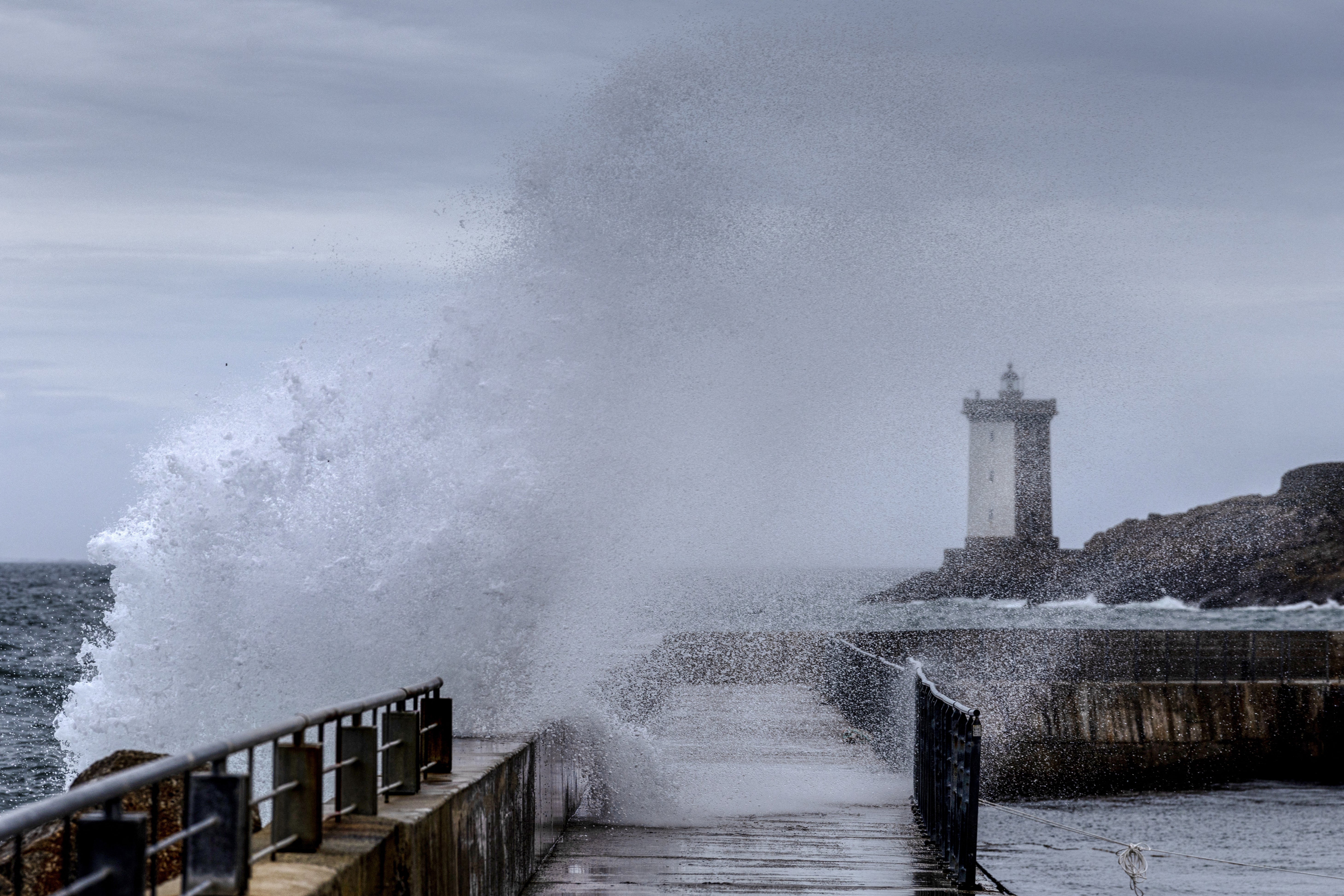 Storm Austen live: New Met Office weather warnings issued as 110mph winds leave thousands without power