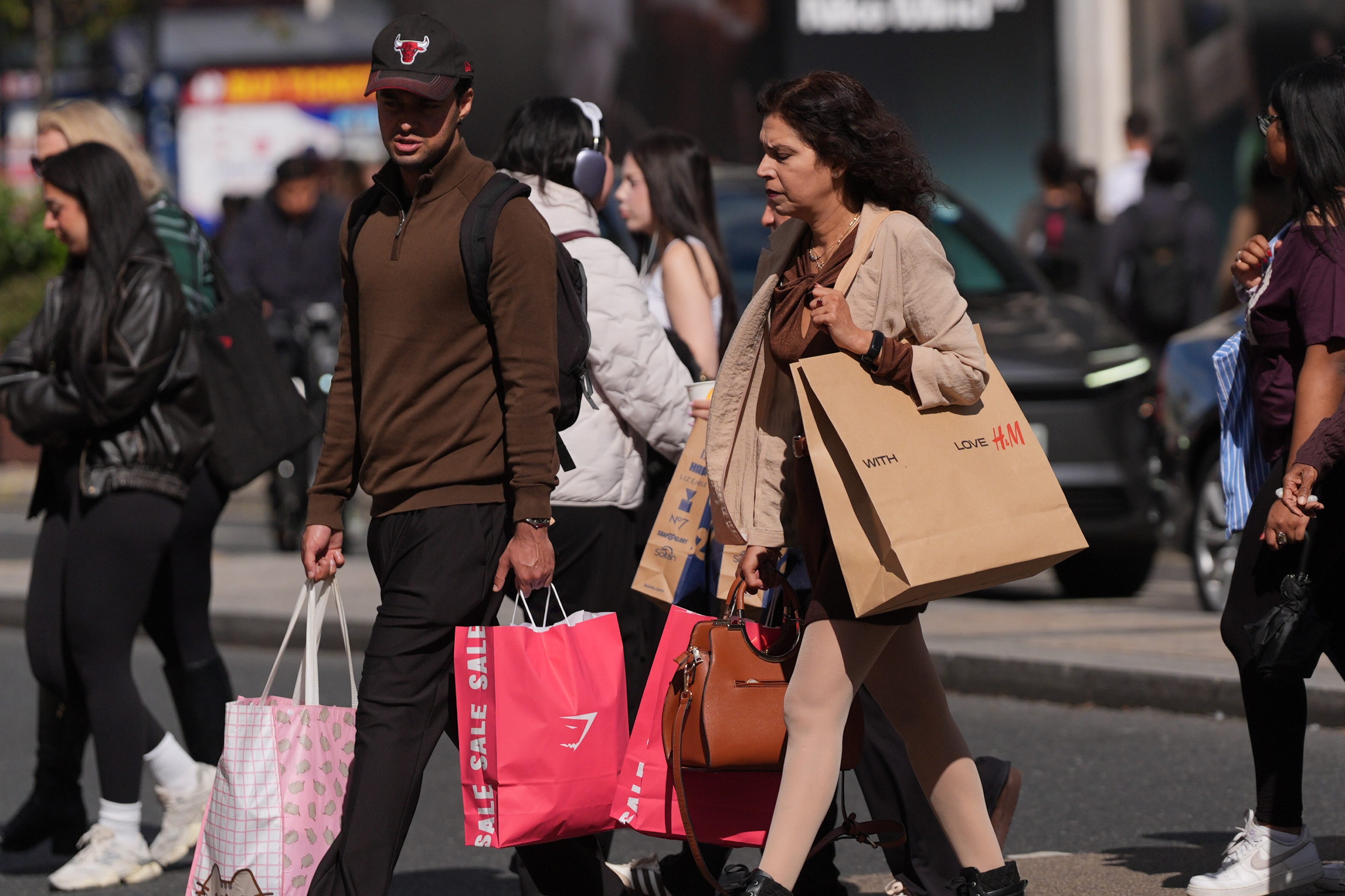 independent.co.uk - Henry Saker-Clark - UK retail sales drop after warm weather hits winter clothing demand