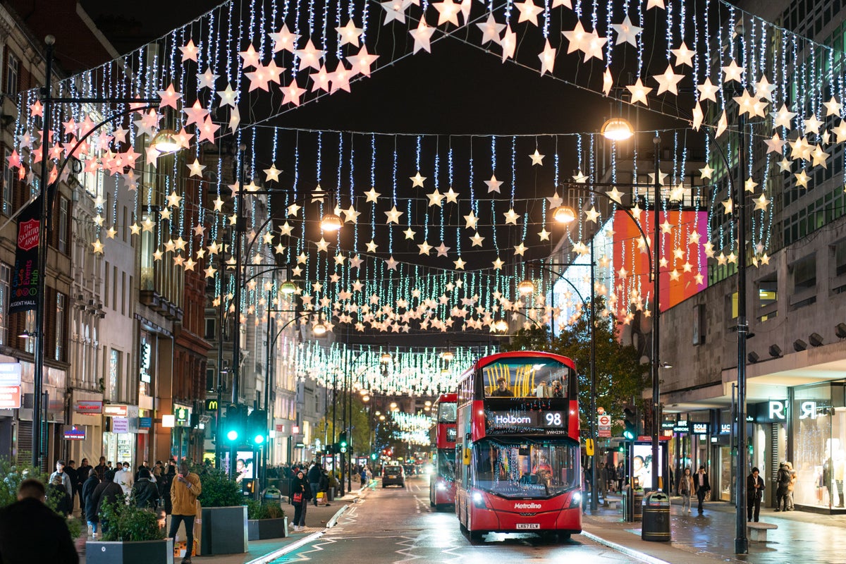 Permanent facial recognition cameras to be installed on Oxford Street by Christmas