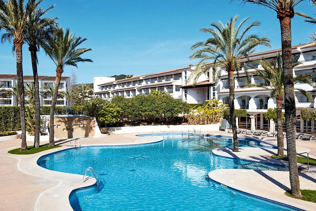 The pool at Wyndham Portocolom