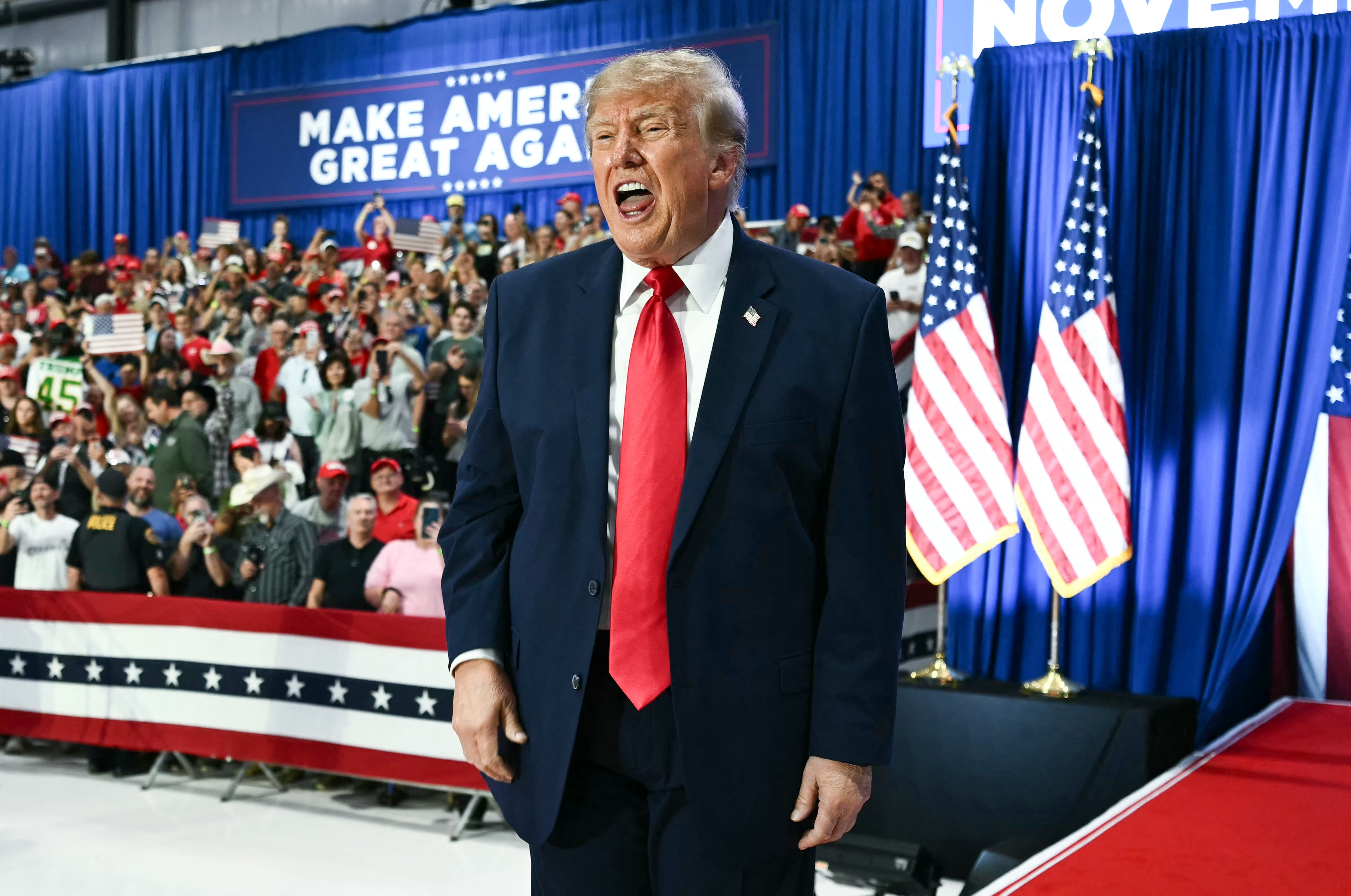 Trump’s plan to make the midterms all about him is backfiring spectacularly, new poll finds