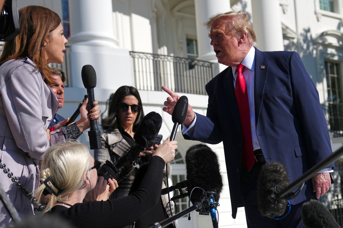Trump shouts ‘quiet’ and berates ‘horrible little’ female reporter in fit over Vivek foe’s mom