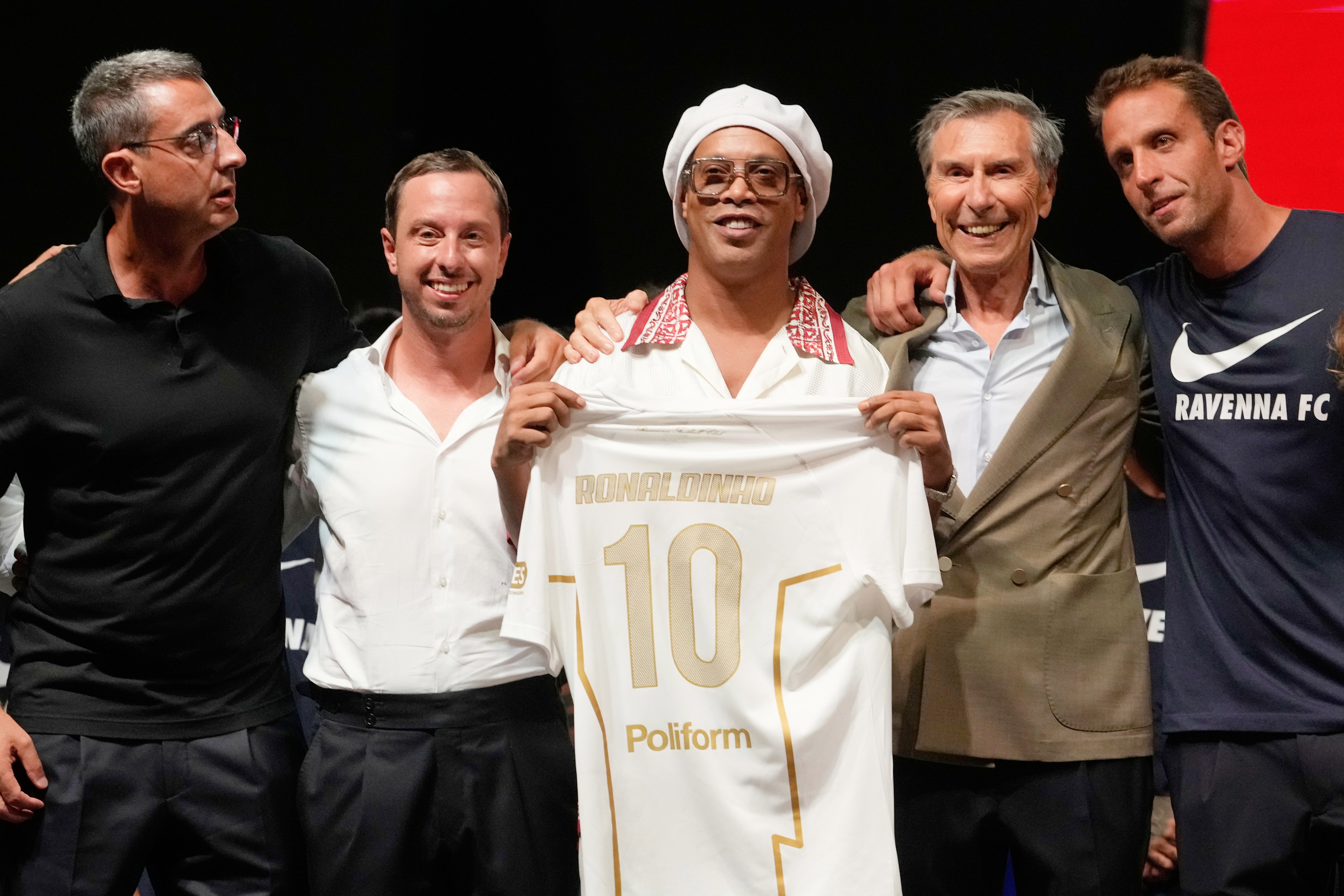 RONALDINHO